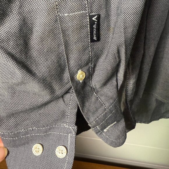 ANTIGUA Nebraska Huskers Men's Black Button-up Long Sleeve Shirt Size Large - Picture 6 of 7